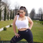 Plus size model Costina Ana-Maria Munteanu - @costina​_got_curves modeling plus size activewear - plus size leggings by @lotusleggings