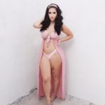 Holly Luyah (@luyah) a Curvy Plus Size Model