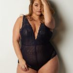 Laura Lee is a plus size model wearing sexy plus size black lingerie by @hm