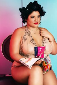 Frankie Tavares - Plus Size Blogger and Model